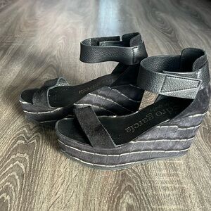 Pedro Garcia suede sandals
